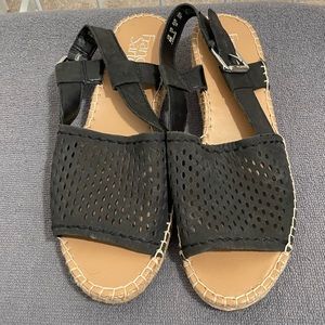 New Women's Size 8M Franco Sarto Slingback Espadrille Wedges Black Laser Cut